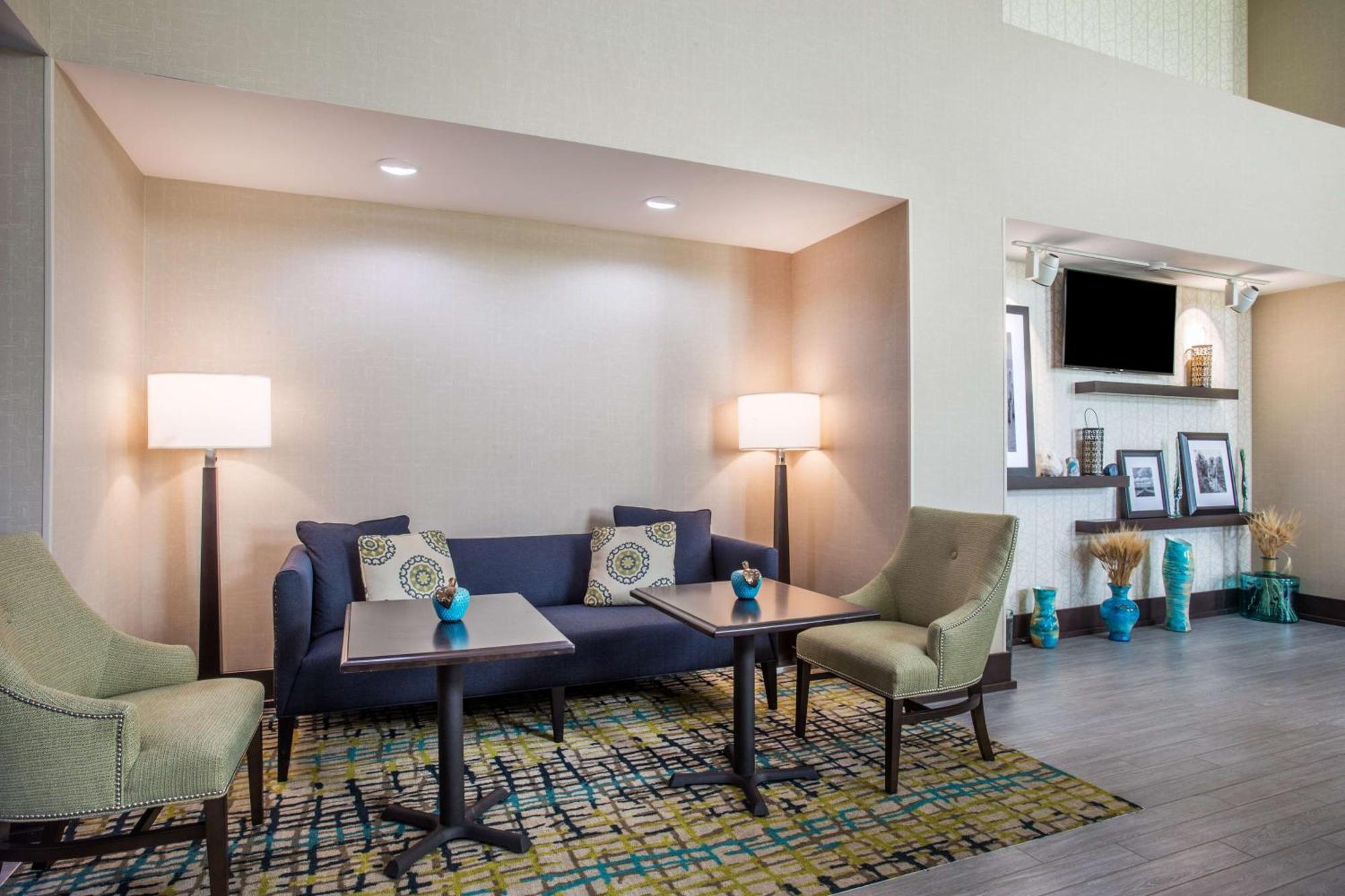Hampton Inn & Suites Yonkers - Westchester Bagian luar foto