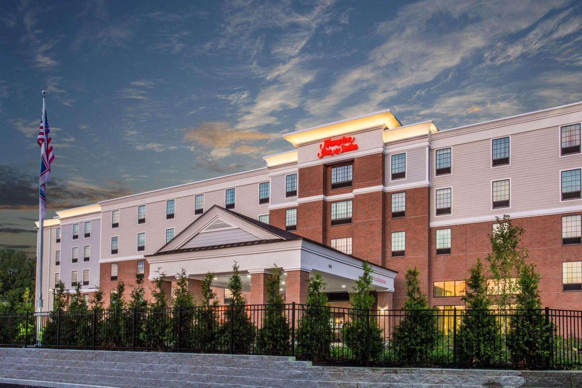 Hampton Inn & Suites Yonkers - Westchester Bagian luar foto